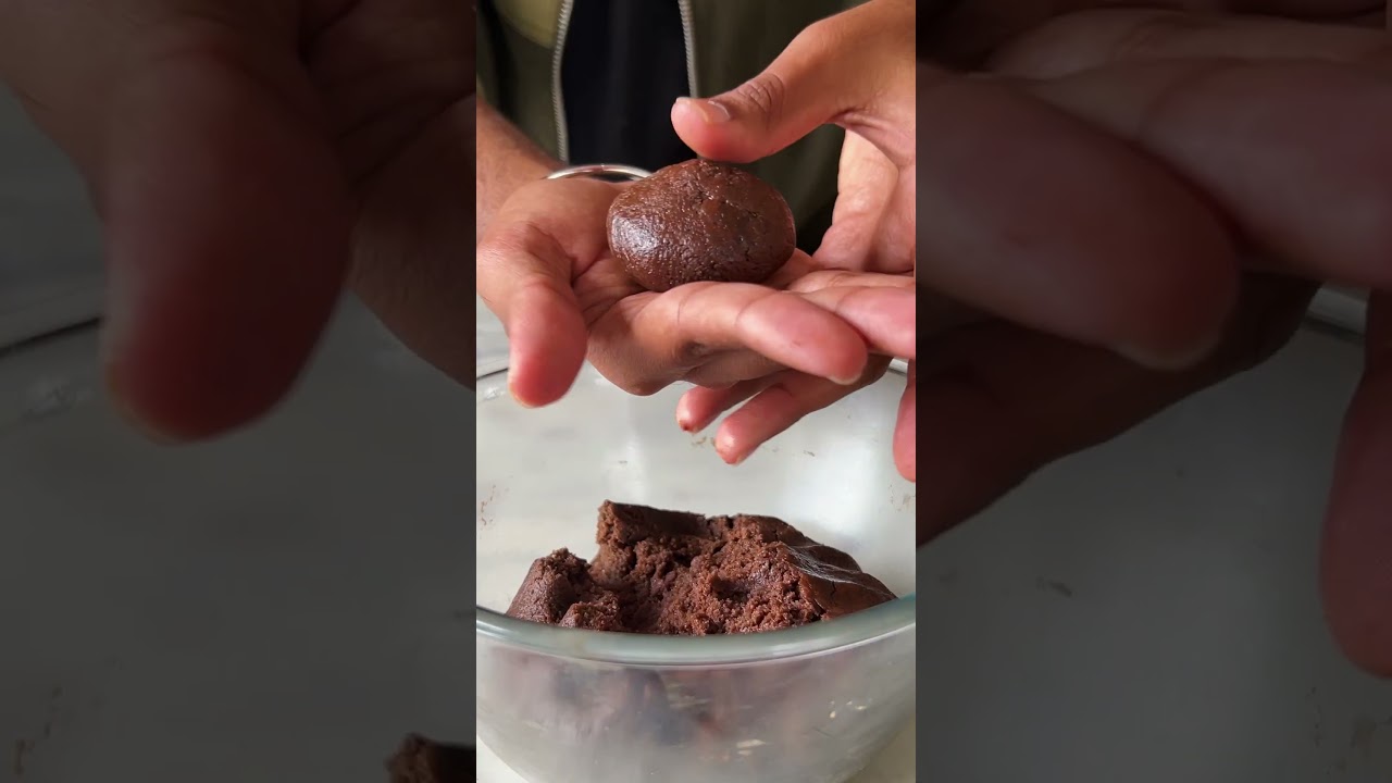 *BEST EVER* STUFFED EGGLESS NUTELLA COOKIE | HOW TO MAKE COOKIE AT HOME 