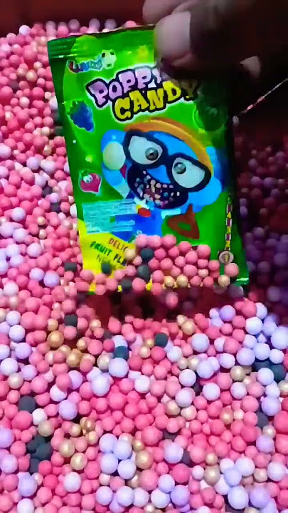 waw, menemukan permen yg bisa meletup - letup, popping candy
