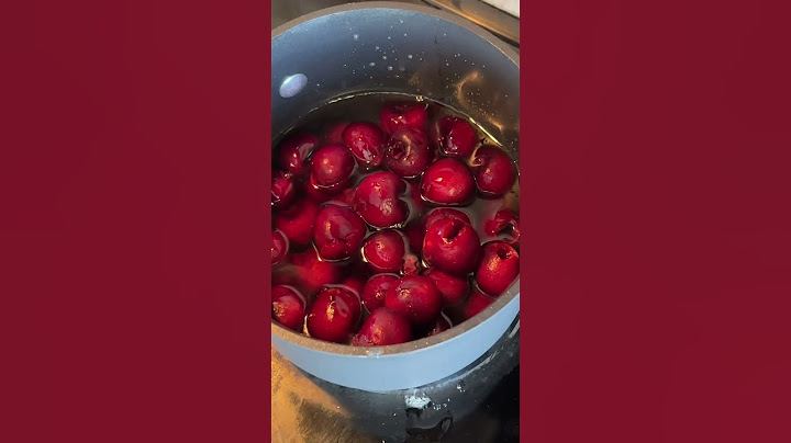 Homemade Luxardo cherries. Recipe from anerdcooks.com #cherry #cocktails