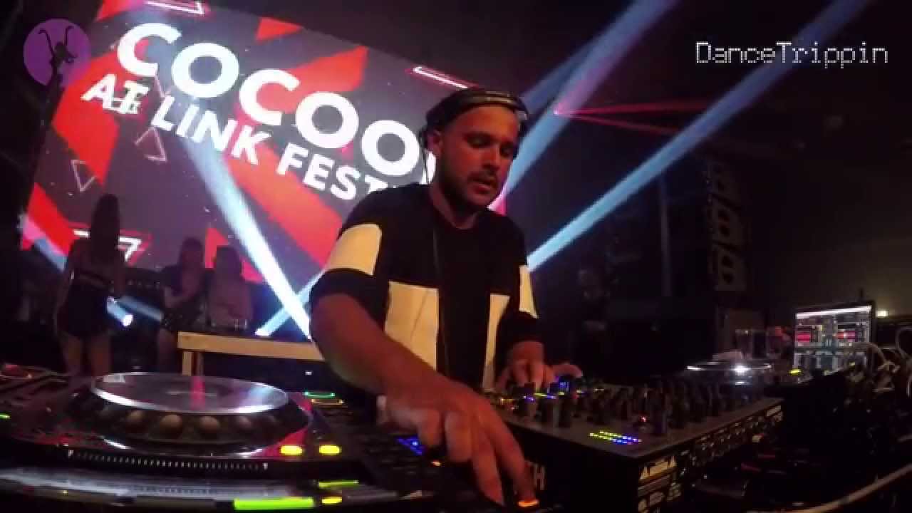 Watch Ilario Alicante | Cocoon at Link Festival | Liege (Belgium) on YouTube Watch Ilario Alicante | Cocoon at Link Festival | Liege (Belgium) on YouTube
