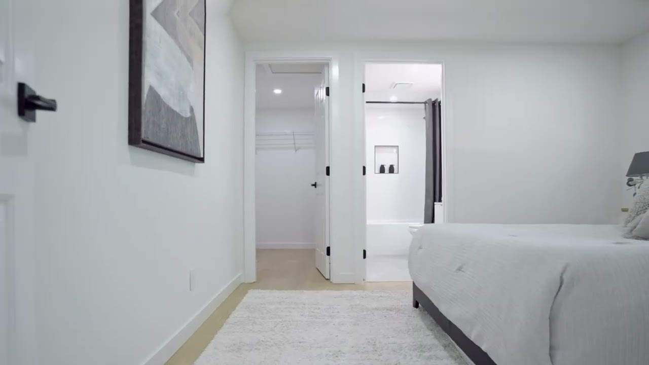 6226 NE 198th St, Kenmore, WA 98028