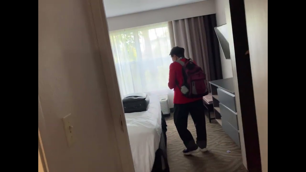 IMG 2157 Aruna & Hari Sharma depart Country Inn & Suites Radisson, Chicago ORD South IL May 29, 2025