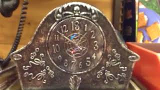 Lows Animated Lighted Clock 2017