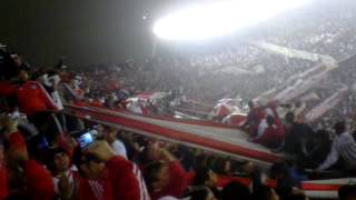 Video thumbnail of "Vamos los millonarios, ponga huevos para ser primeros - River Plate vs Gimnasia de Jujuy"