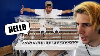 xQc Reacts to 'This Piano Speaks English' | Mark Rober