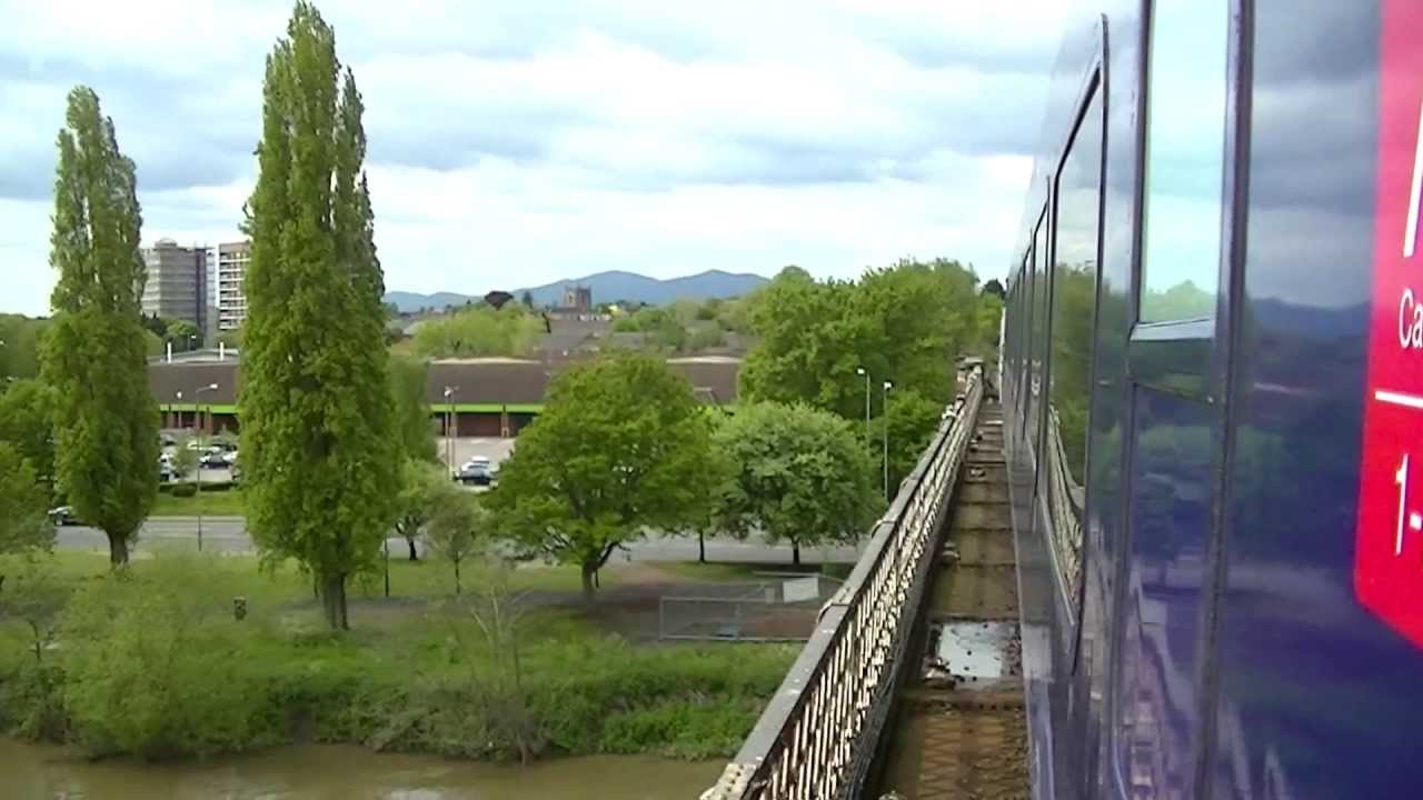 First Great Western HST window hanging from Worcester Foregate Street - Malvern Link 18/05/13