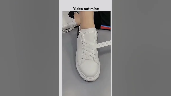 Easy way to tie your shoe laces 🤓👟#aesthetic #trending #koreanstyle #shoelaces #hackideatrick