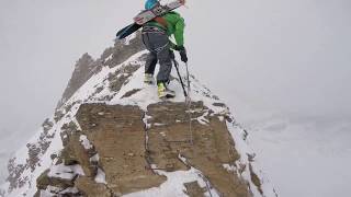 La Traversata, the walk before skiing down. 2017 Zermatt - Cervinia. Furggen traverse