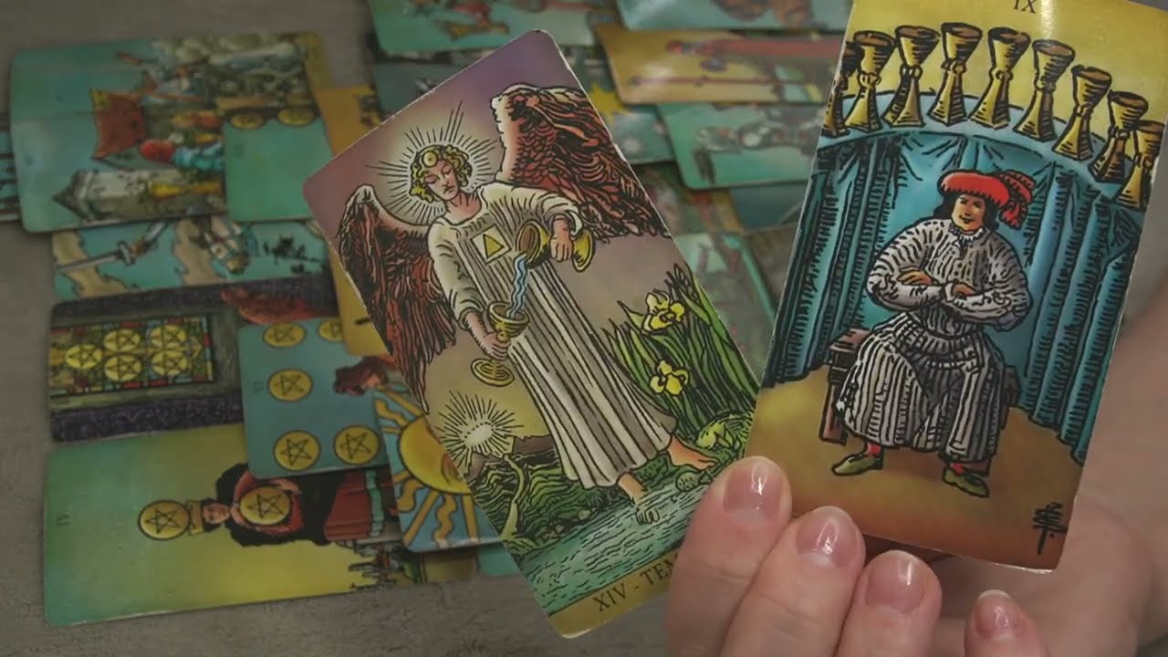 SAGITTARIUS APRIL 2021 * WHO IS COMING TOWARDS YOU *