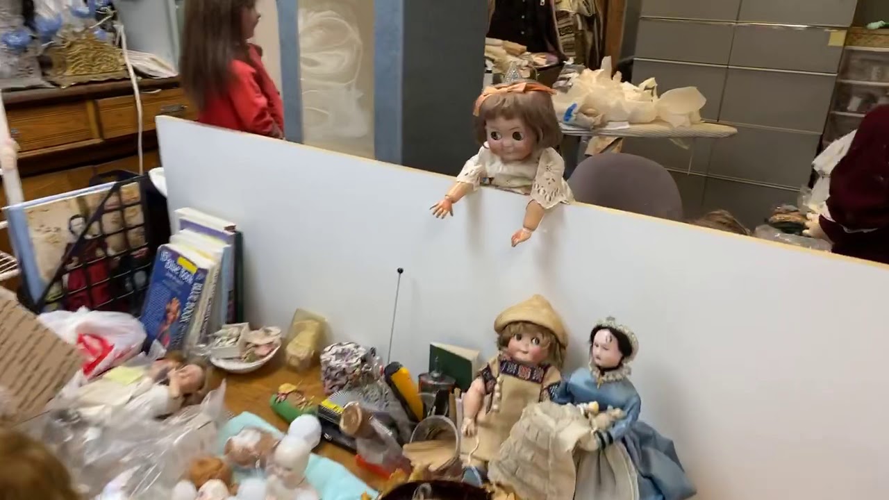 Old Doll Room Box Diorama Dollhouse W/ Antique Miniature China Head - Ruby  Lane