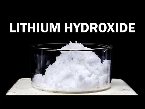 Making lithium hydroxide