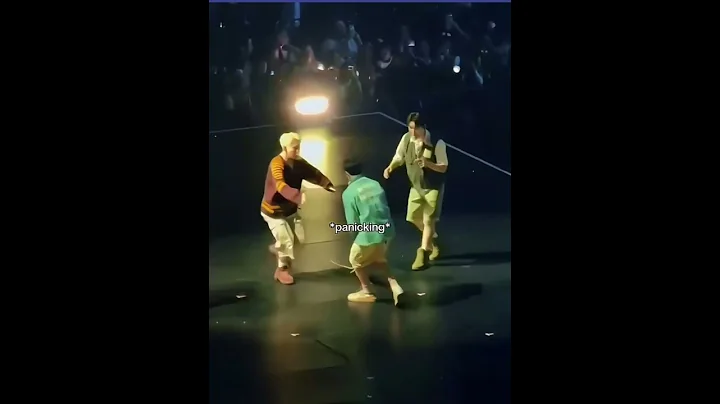 DK RIPPED HIS PANTS AGAIN 😭 THIS MAN REALLY 😅😂and the reaction we got the members 😂😂#seventeen#dk