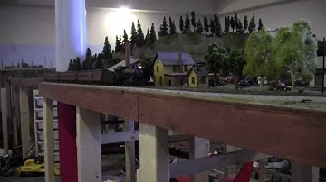 HO Model Railroad Mantua 4-4-2 Steam Engine PRR 7002