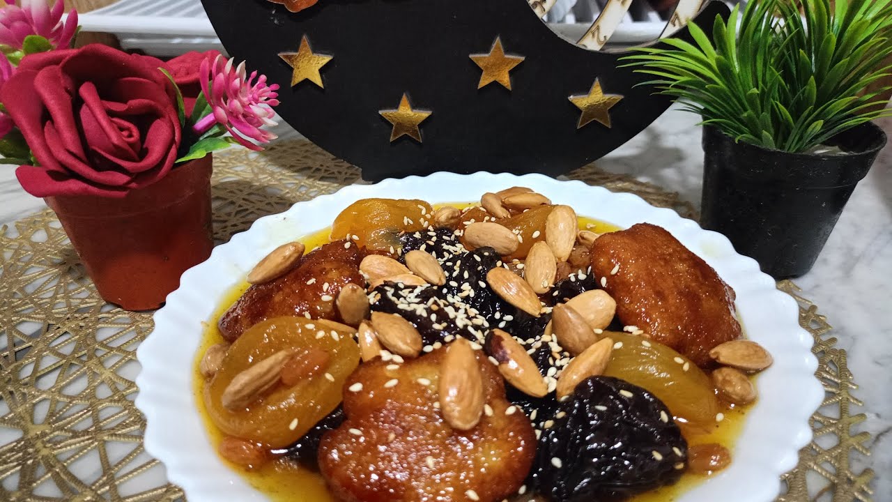 استقبال الشهر الفضيل باحلى طبق  طاجين عين بقرة الله يحلي ايامنا و ايامكم تصوموه بالصحة والهنا 