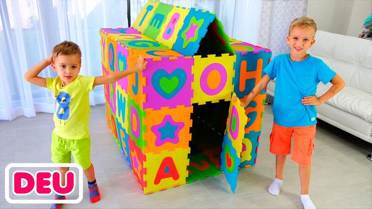 Download Vlad und Nikita bauen farbige Spielhäuser auf