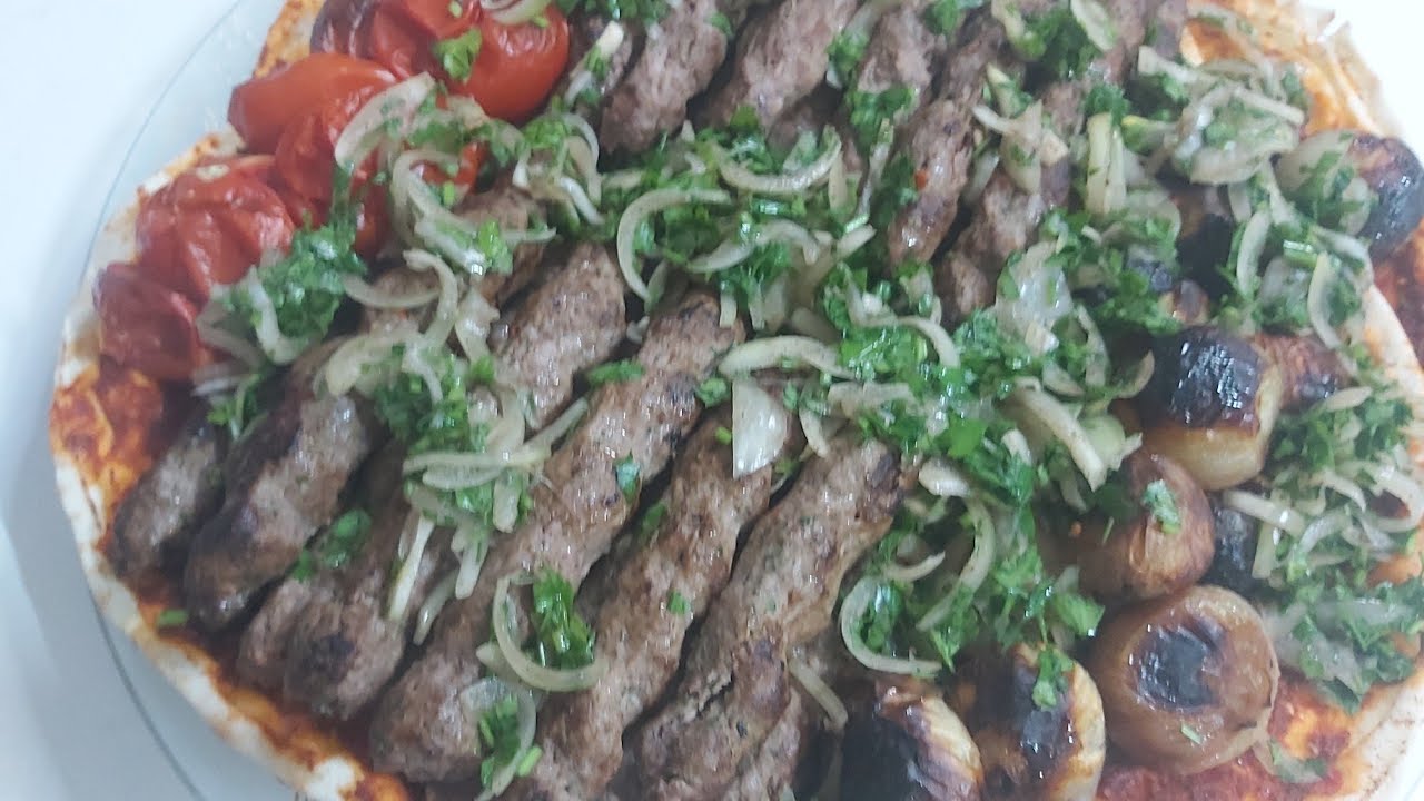 طريقة عمل الكباب في البيت بطريقة إحترافيه وبطعم لا يوصف / طبختنا بتجمعنا مع الشيف برهان 🌹