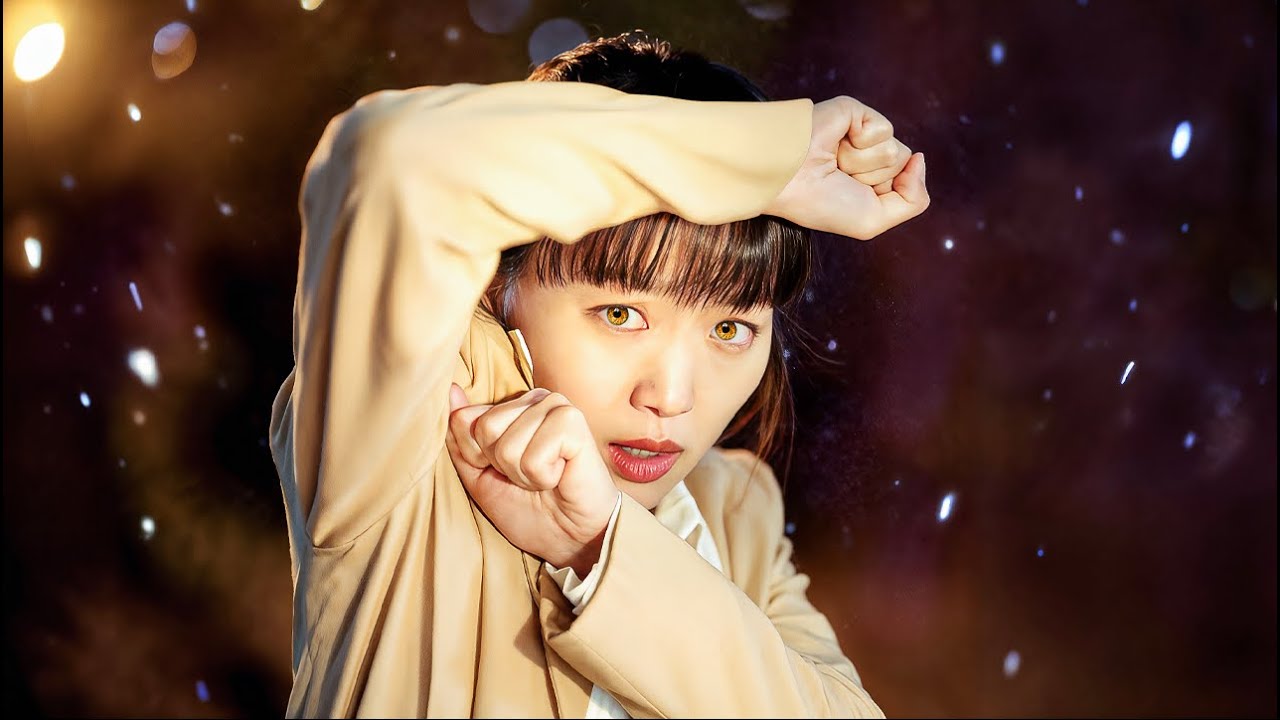 母親の若い頃を救うために、偶然にも時間をさかのぼった少女。【映画紹介】