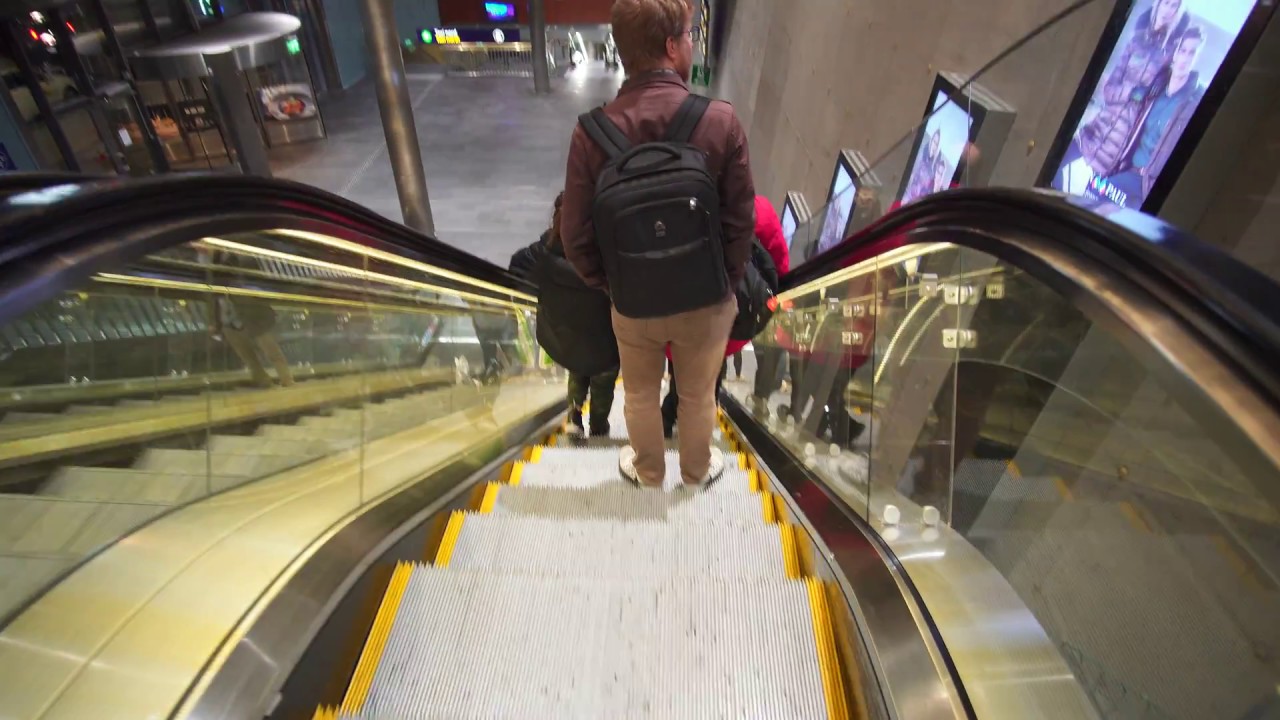 Norway, Oslo, metro ride from Sentralstasjon to Bergkrystallen, 2X escalator