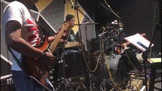 Simalakama cover by UNITED BAND
