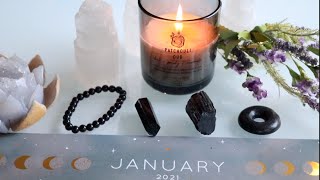 The Next 30 Days (Pick A Crystal) Tarot Reading → screenshot 2