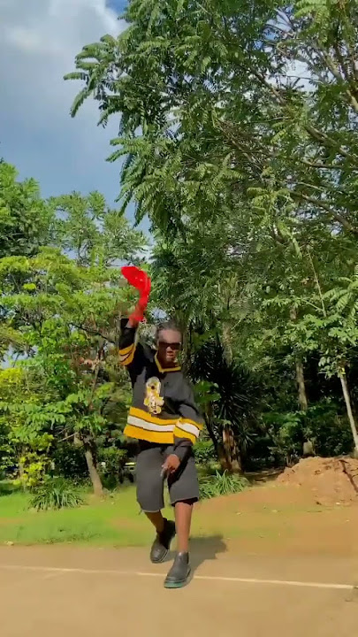 Dj yoros - Engoussou  #Engoussou #congolese #Djyoros #trending #newchallenge #dance