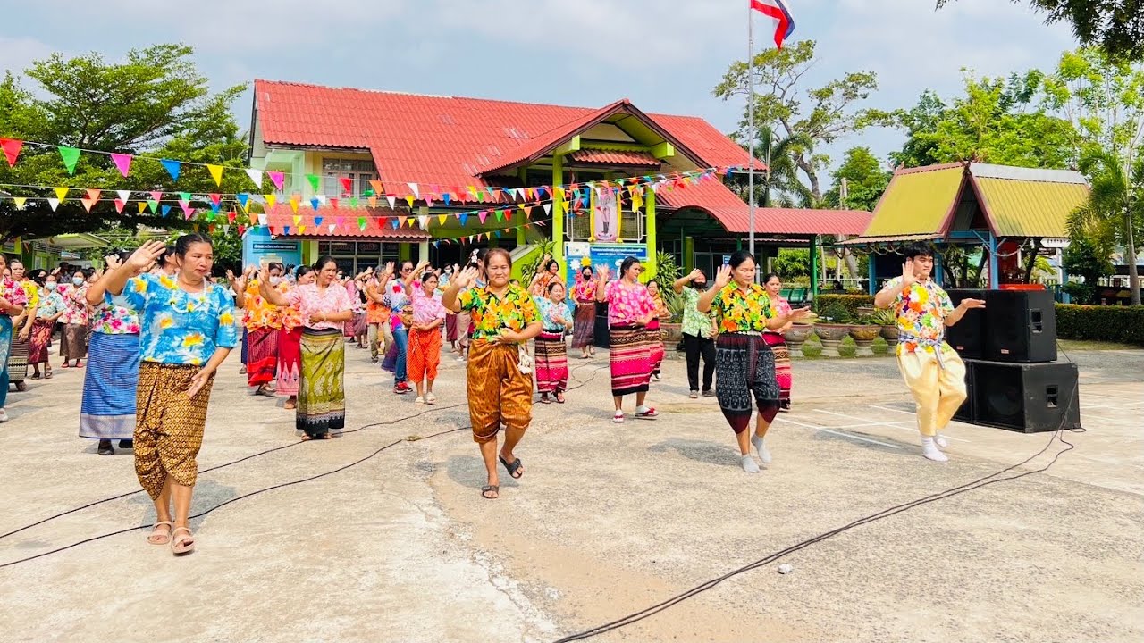 กระถินลืมถิ่น - 【อ.ส.ม.ตำบลเมืองศรีไค】งานสงกรานต์ 2566