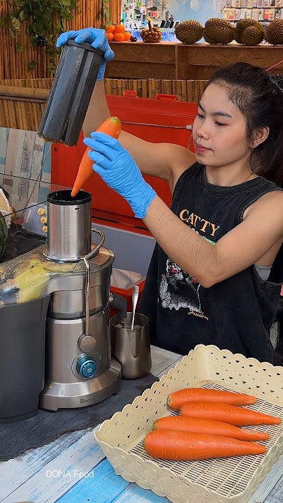 Only $2 Fresh Carrot Juice! - Thai Fruit Juice