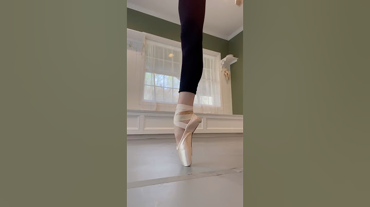 Look at this . . . PERFECT!🩰💯 #ballet #shorts #pointeshoes #ballerina