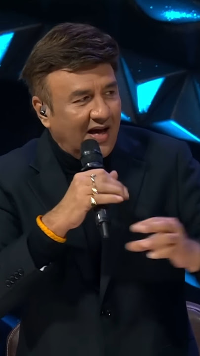 Julie Julie #oldsong #superhit #trendingshorts #puranegane #youtubeshorts ?