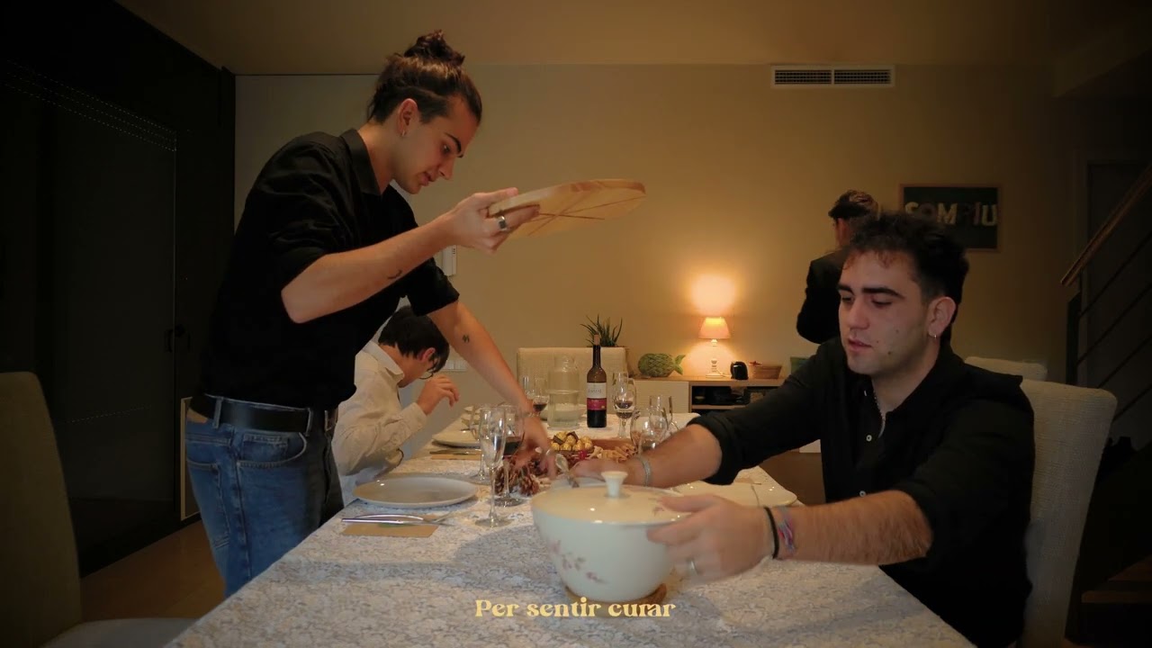 sentir curar - Lluna Plena (Visualizer) | mal dia x pensar :(