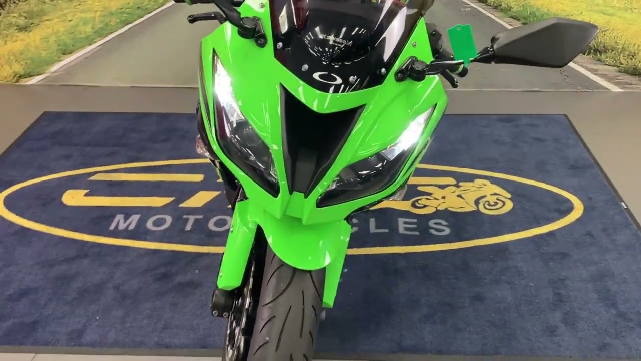 Kawasaki ZX 636 Special Edition Green GY16XMD - YouTube