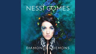 Video thumbnail of "Nessi Gomes - Falling Birds"