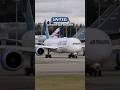 Passenger ATTACKS Flight Attendant On United Airlines Flight 😱 #aviation #airplane #plane #atc