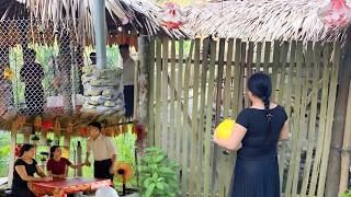Van knew Mui's grandfather had agreed and made a fuss, forcing Mui to kick her out.