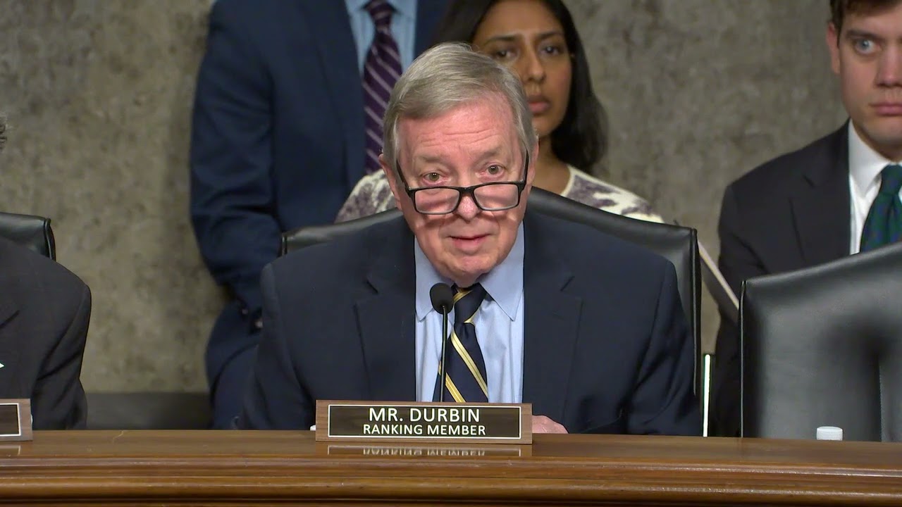 Дурбин ставит под сомнение кандидатуру на должность помощника генерального прокурора в отделе по ...