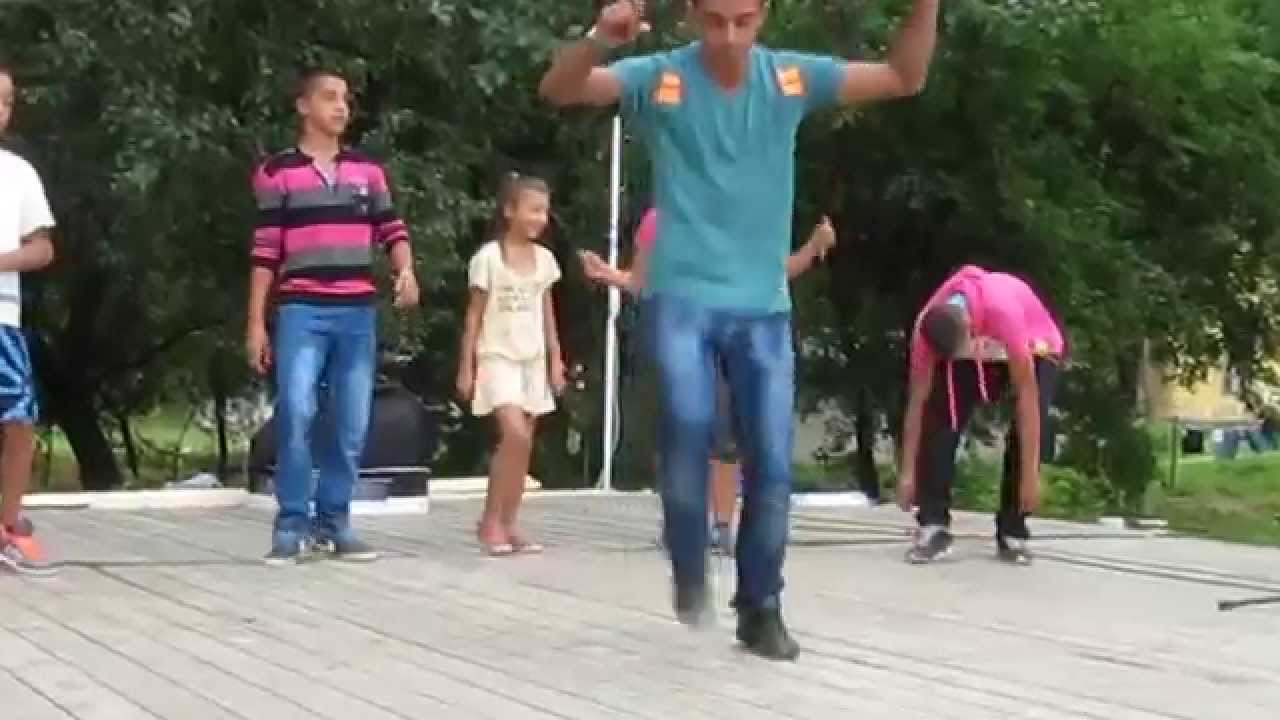 cigány tánc toldiak