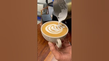 New latte art 😱☕️ #song #brewmaster2415 #coffeeart #brewedition #coffee #coffeedecoration #barista