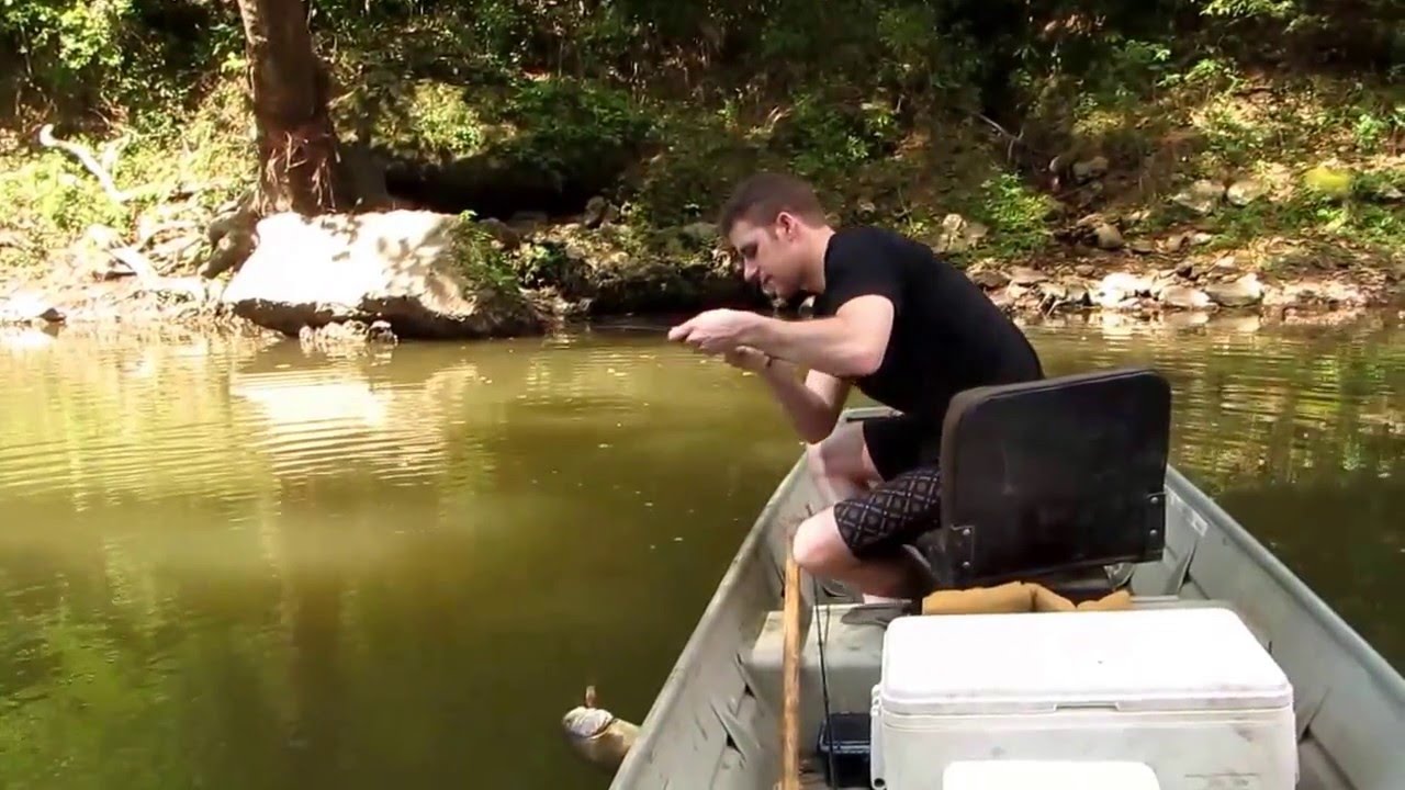 FISH4FUN BASS FISHING THE RIVER IN SEPTEMBER YouTube