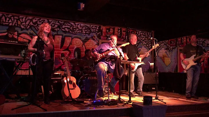 Chuck Brisbin & COLD Tuna at Jocko's Pub - Chain o...