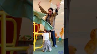 Ana Brenda Contreras baila junto a su hija Aria de casi 11 meses