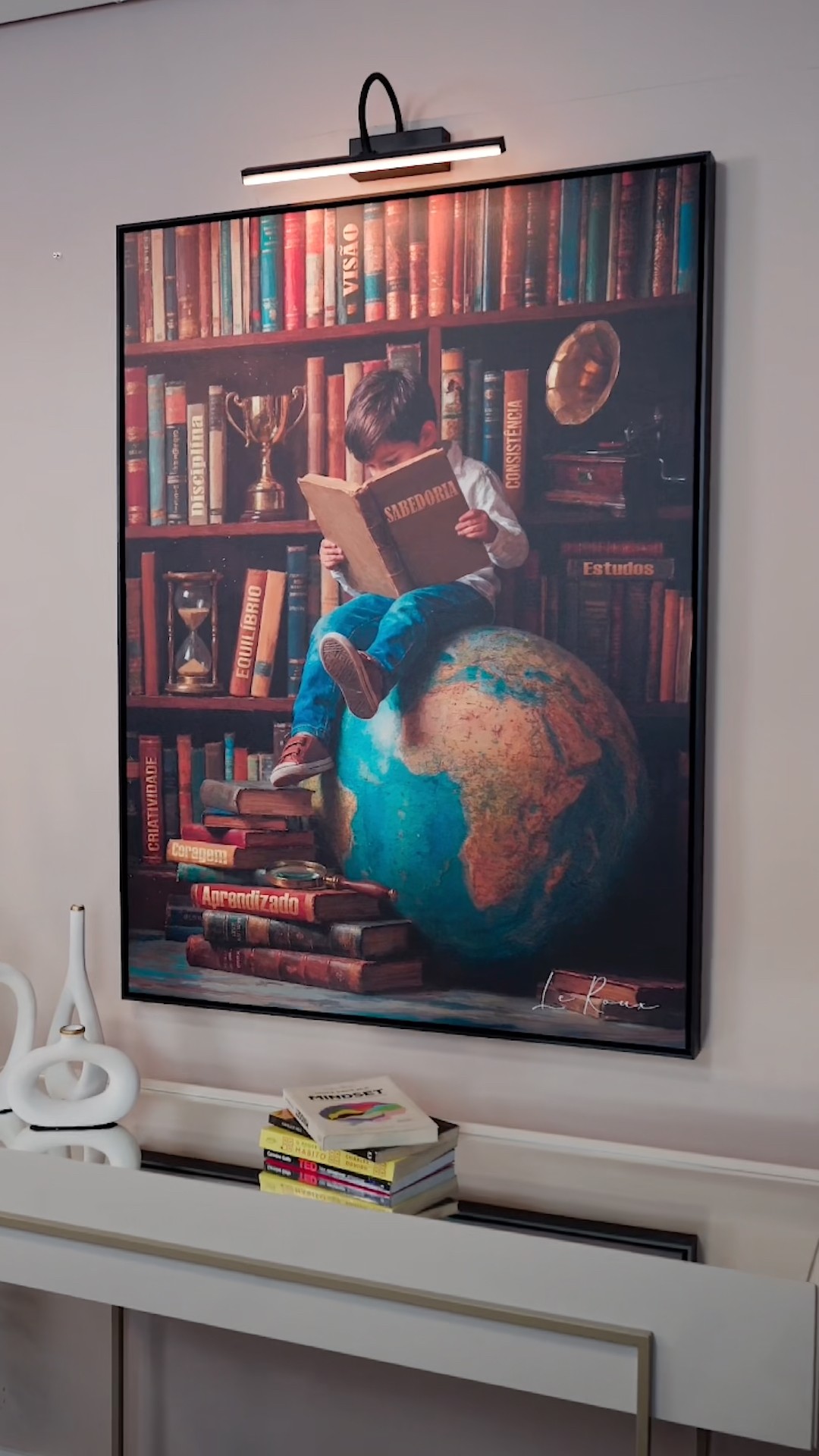 Vídeo de Quadro Um Mundo de Conhecimento