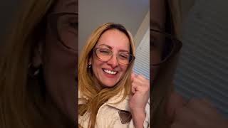 Como Me Río Con Las Cosas Que Me Escriben