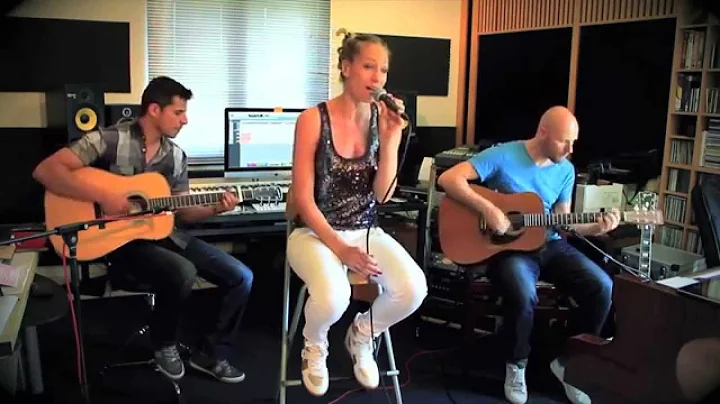 Jennifer McCray - "Cross my heart" (Live Unplugged)