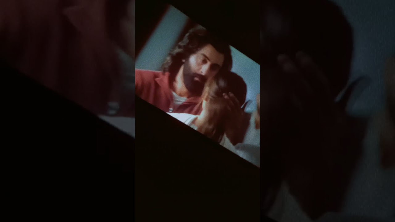 Ranbir death stare to his jija ...🔥