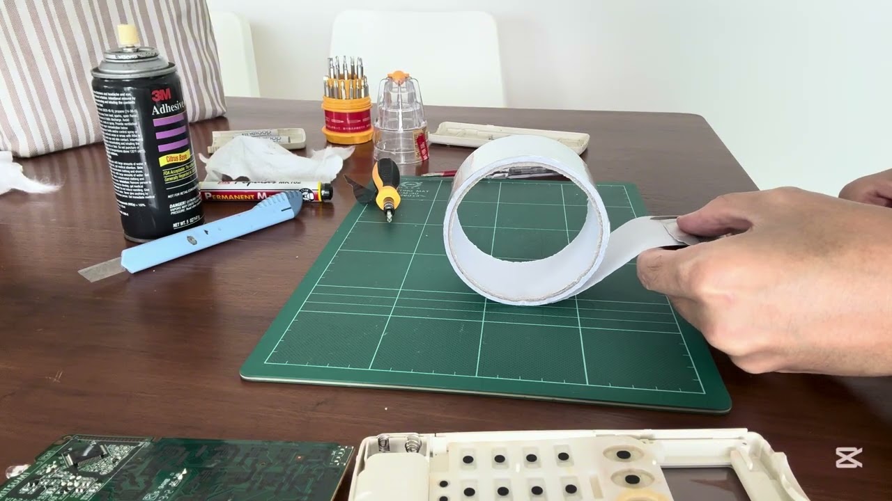 How to repair air con remote control with dark screen problem 