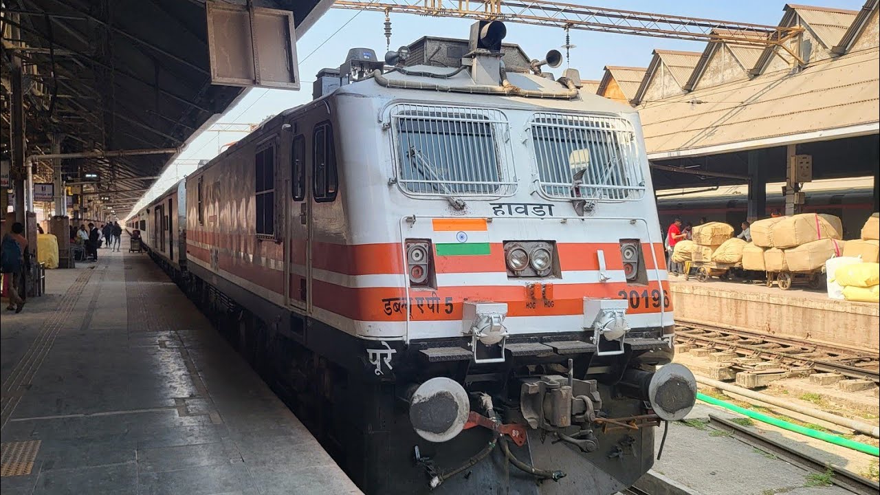 Howrah to bhubaneswar uncut train journey || 12245 Duranto exp #12244 ...