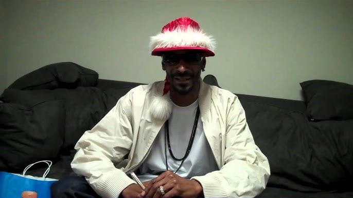 Snoop Dogg Gives A Shout Out To Far East Movement