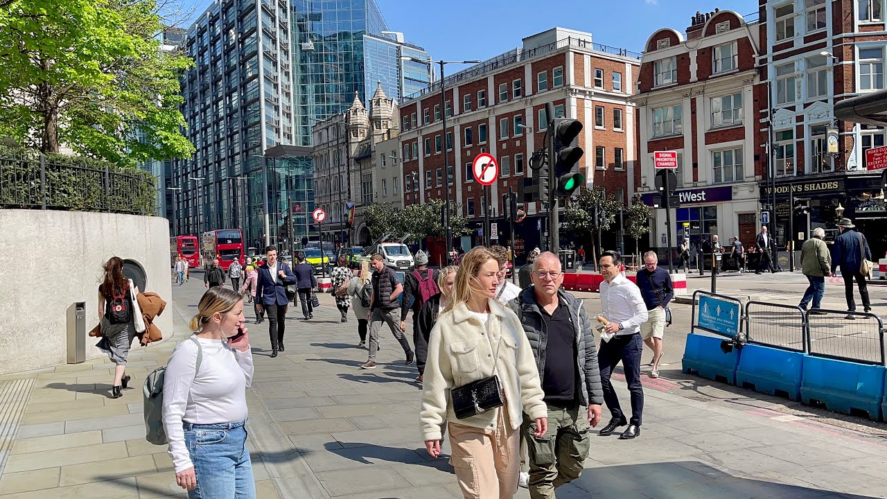 City of London Walking Tour 4K HDR | Virtual Walk Liverpool Street, Moorgate, Old Street