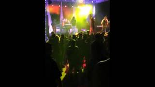 Watch Destra Garcia Fly video