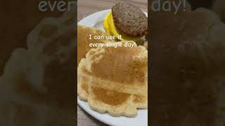 Quick Cakes #minutepancakes #pancakemachine #fypシ #shorts
